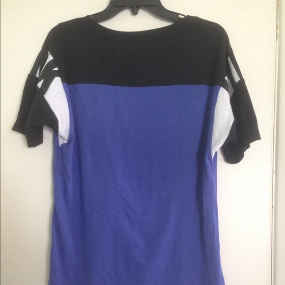 NWT Pink XS Purple V-Neck T-Shirt - Picture 2 of 7